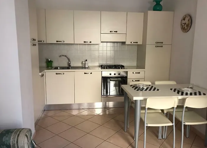 Lejlighed Casavacanze Estate 3 *